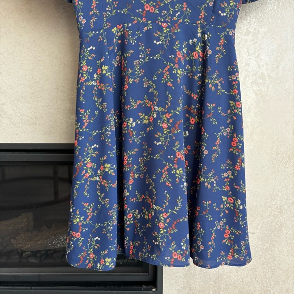 NWOT Madewell Amaranth Wrap Dress in Moonless Floral, Size 0 - Picture 16 of 16